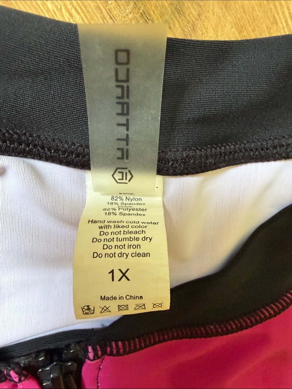 Women’s Zip-up Rash Guard - long sleeve - Picture 2 of 8